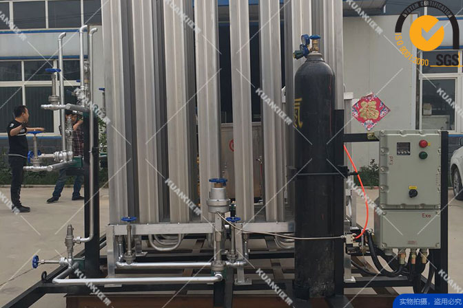 燃气气化调压加臭撬装.jpg